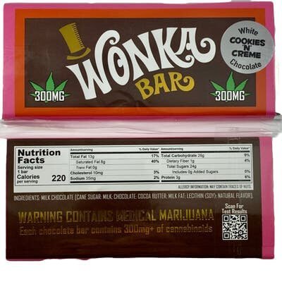 fococlipping-20220304-162920.jpeg Wonka Chocolate Bar - Cookies N Cream - Image 1
