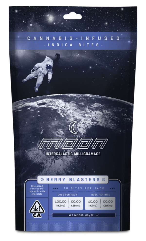moon-berry-blasters-1-600x990-1.png Moon Chocolate Bar - Berry Blasters - Image 1